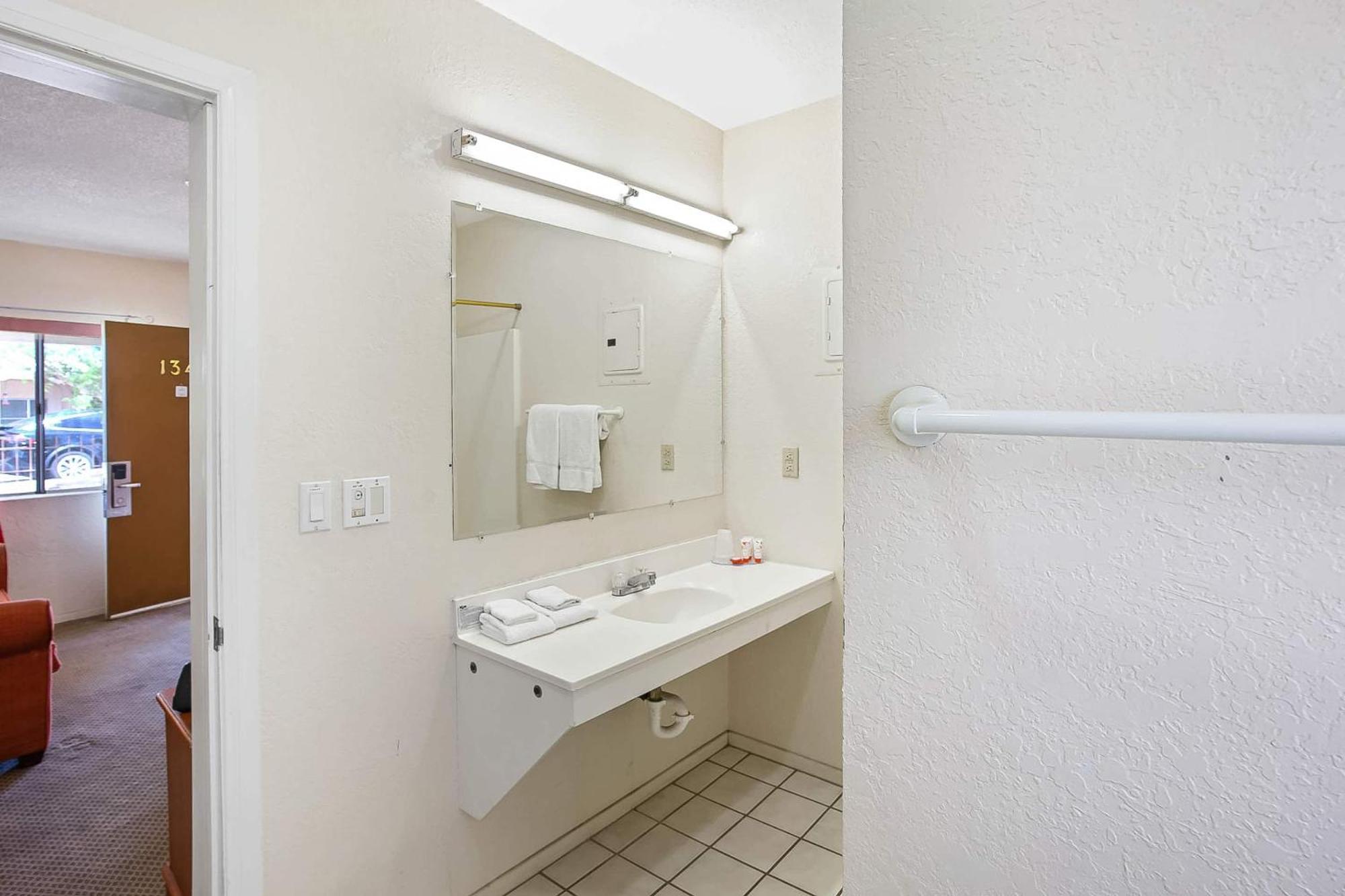 Oyo Hotel Yuma Az - I-8 Us-95 ภายนอก รูปภาพ